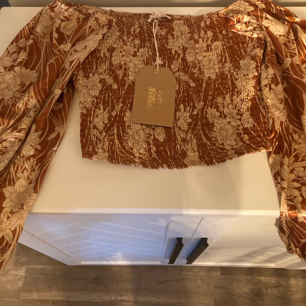 Listicle silk top